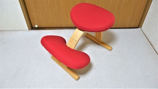 リボ社 バランスイージー バランスチェア ノルウェー 姿勢矯正 学習椅子 レッド