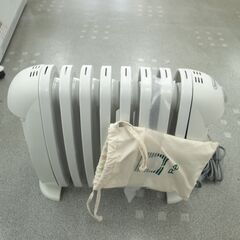 デロンギ オイルヒーター TRN0808C  【モノ市場半田店】151の画像
