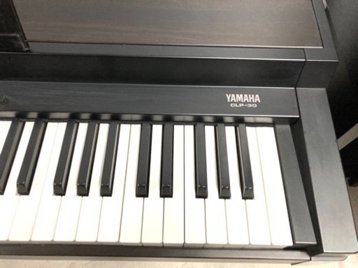 【SOLD OUT！】ヤマハ 88鍵 電子ピアノ Clavinova クラビノーバ  CLP-30 椅子／譜面台付き