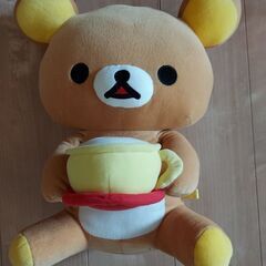 ぬいぐるみ、リラックマカップ持ち