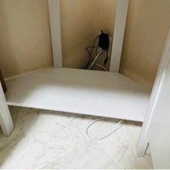 IKEA BRUSALI コーナーデスク②の画像
