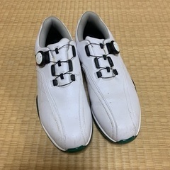 ゴルフシューズ