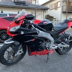 売れました［値下げしました］アプリリアRS4 125 2月中に買...