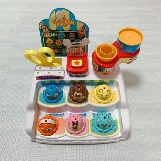くるりんアイスクリーム　ディズニー