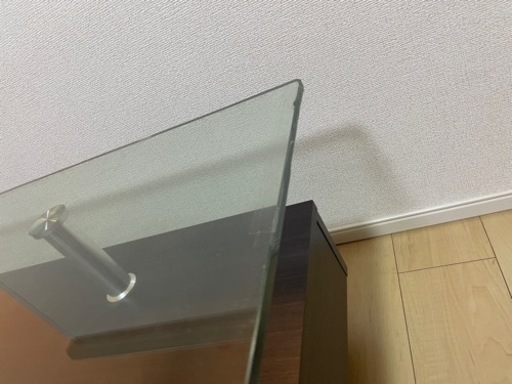 ガラステーブル　ニトリ