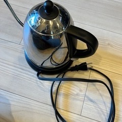 【決まりました】湯沸かし器　全然使用できます！