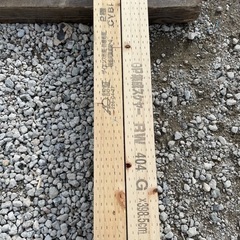 ❌完売❌☆防虫、防蟻処理済☆ 一等級　角材　9cm×9cm×4.88m 3.98m 2本セットの画像