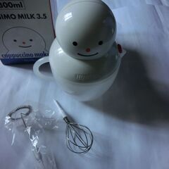 ⭐SNOW .MAN⭐雪だるまくん⭐淡雪カプチーノメーカ(子供さんとお菓子作りに）定形文不可⭐動作確認済⭐未使用箱入り⭐アタッチメント2本付き、単2電池付き👉お手数をおかけします、お問い合わせ前にプロフィールをお読み下さい。の画像