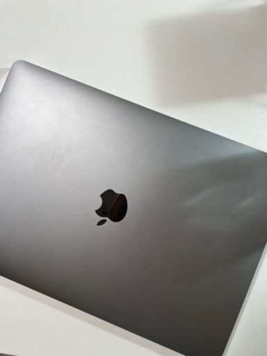 【美品】MacBookAir i5 16GB 256GB スペースグレイ