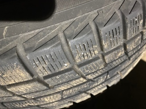 スタッドレス