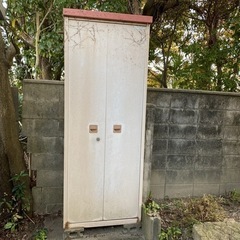 ①ジャンク　スチール物置