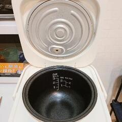 ニトリの炊飯器の画像