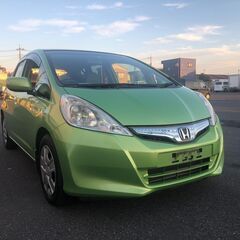 H23年式(車検満タン車検有効期限(2年付き)極上フィットハイブ...