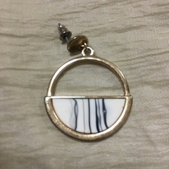 ピアス 3点セット ゴールド ダイヤ 古着 カジュアル フォーマルの画像