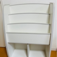 お値下げしました。絵本棚　カラー　ホワイト　リブロ　日本製の画像