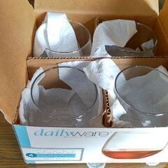 グラス4個セットの画像