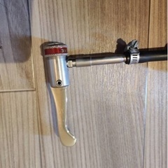 ヒラメポンプヘッド　縦型　フランス専用