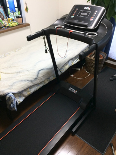 BTM  ランニングマシン　折りたたみ式