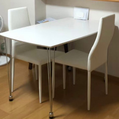 イソザキ ダイニングテーブル 白 オシャレ 値下げの画像