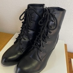 ショートブーツ  23.5cm  