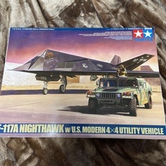 Ｆ１１７Ａナイトホーク　多用途装輪車セット