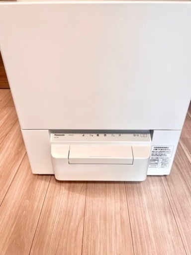 新品未使用　パナソニック食洗機　タンク付き工事不用　NP-TSP1-W