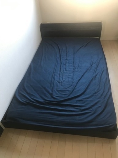【ネット決済】ニトリ　セミダブルベッド　紺色　ベッドとすのこで5000円　5/29まで！原則、直接引き取りのみ