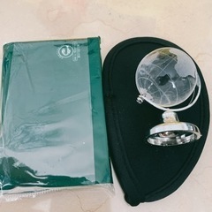 【新品未使用】ガラスの地球儀の画像