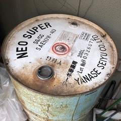 ドラム缶の画像