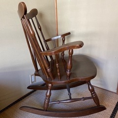 決まりました】木製アンティーク ロッキングチェアー