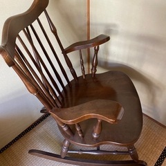 決まりました】木製アンティーク ロッキングチェアー