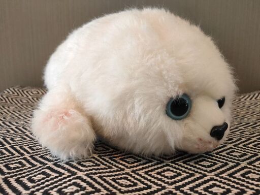 ロシア製　アザラシのぬいぐるみ