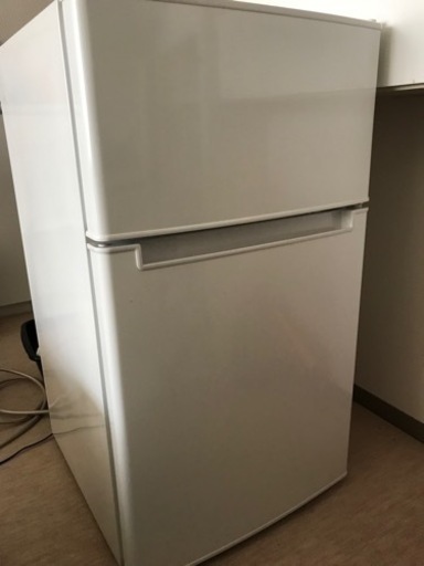 ２つドア冷蔵庫