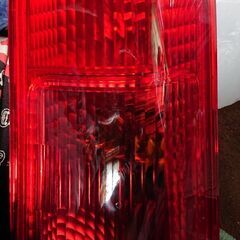 ストリーム RN1 234前期右テールランプ（値下げ）の画像