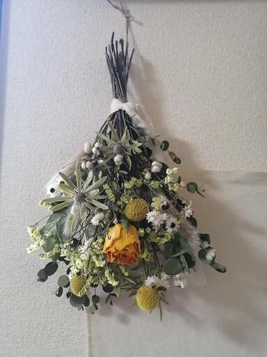 春の花束　ドライフラワースワッグ