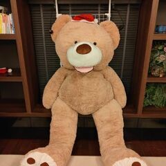 大きなくまのぬいぐるみ（2.3m）