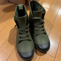 レインブーツ