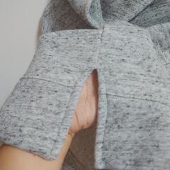 今の時期ぴったり！丈短めパーカーの画像