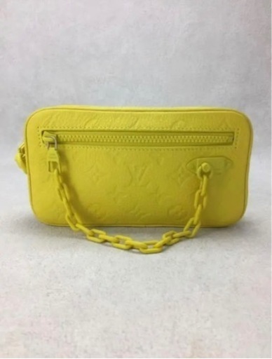 【sold out】ルイヴィトン　ヴォルガ　クラッチバッグ　イエロー