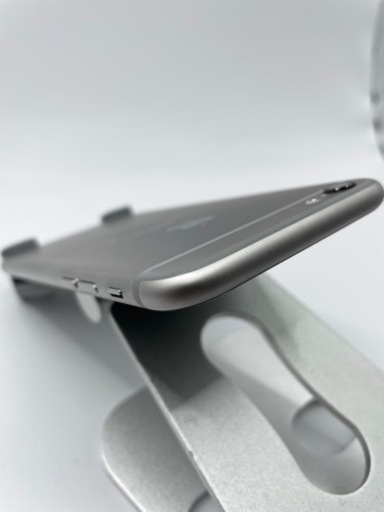 iPhone 6s Space Gray 16GB SIMフリー　#auc011