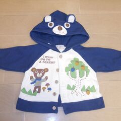 【取引中】クマのフード＆プリントのパーカー　60～70サイズ