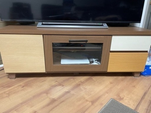 テレビ台