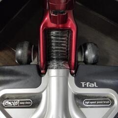 3万円→無料★掃除機 コードレスクリーナー ティファール「エアフォース エクストリーム」 サイクロン式 スティック型 ★注意：少し壊れている部分あります。の画像