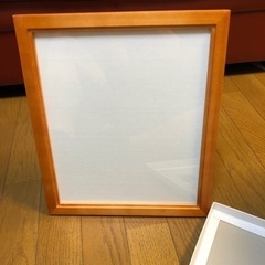 写真立て、額入れ
