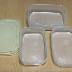 タッパー各サイズ3個 岩崎工業 Lustro Ware 蓋黄ばみあり さらにもう１つプレゼントの画像