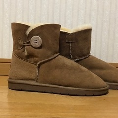 UGGムートンブーツ(24.0cm：未使用)