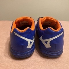 19センチMIZUNOスパイク？の画像