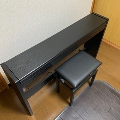 電子ピアノ