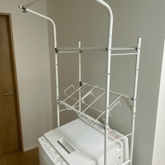 【美品】ランドリーラックの画像