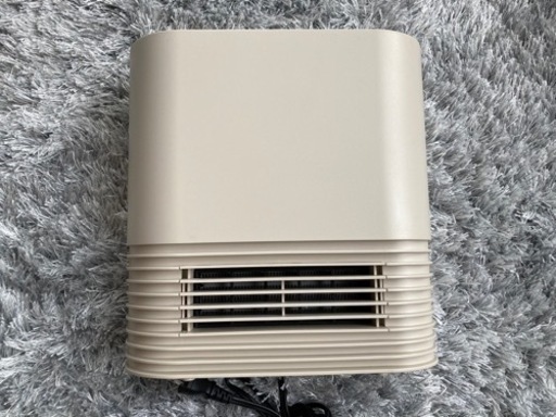 【値下げ】±0 プラスマイナスゼロ　セラミックファンヒーター  Y030